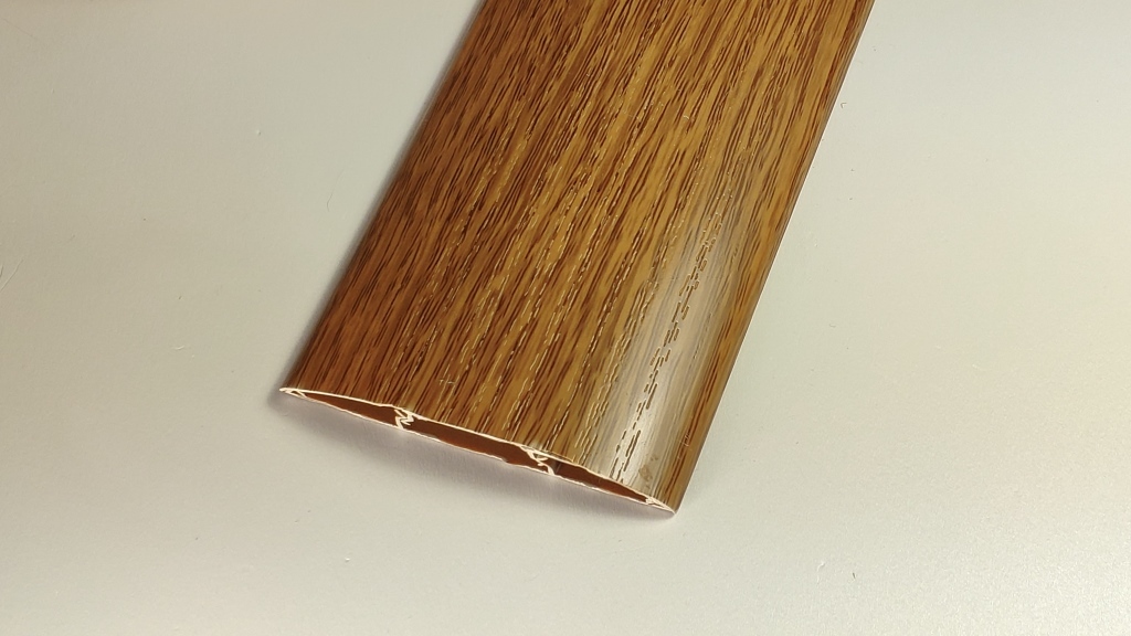 Ideal — Наличник с кабель-каналом Идеал 70х12х2200 мм. 217 Дуб темный