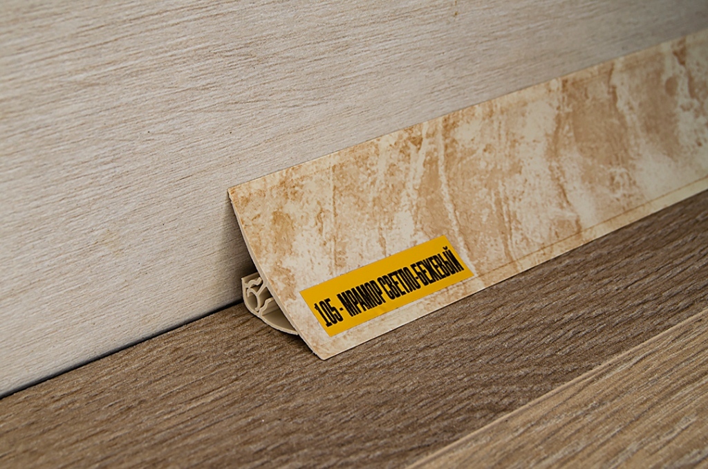 Ideal — Плинтус для столешницы Идеал 105 Мрамор светло-бежевый — Ideal, kuhonnyy plintus