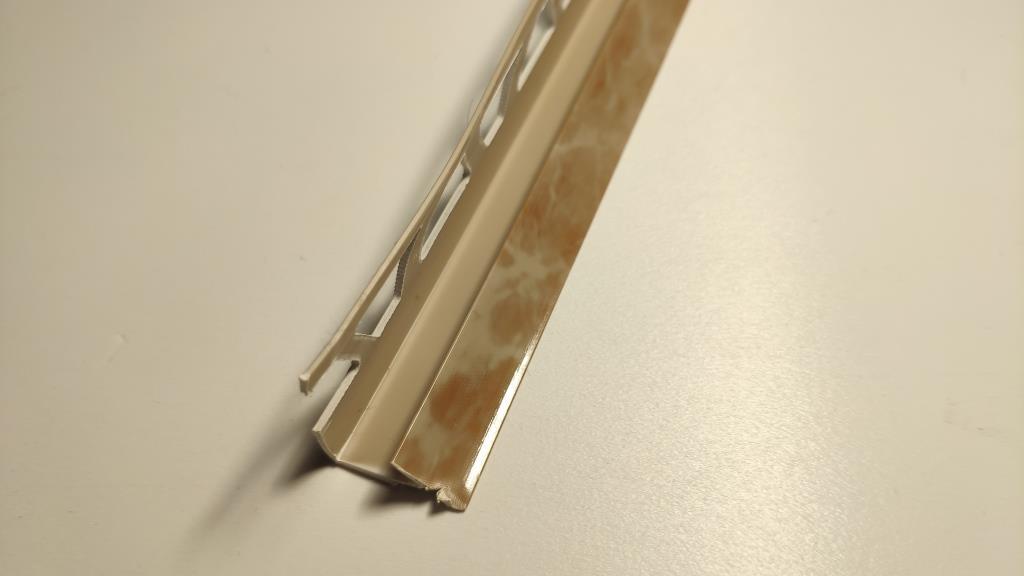 Ideal — Раскладка внутренняя для плитки 10 мм. Идеал 106 Мрамор бежевый