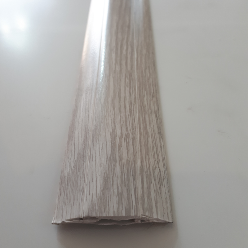 Ideal — Порог пластиковый Идеал 42x900 мм. 230 Дуб айсберг