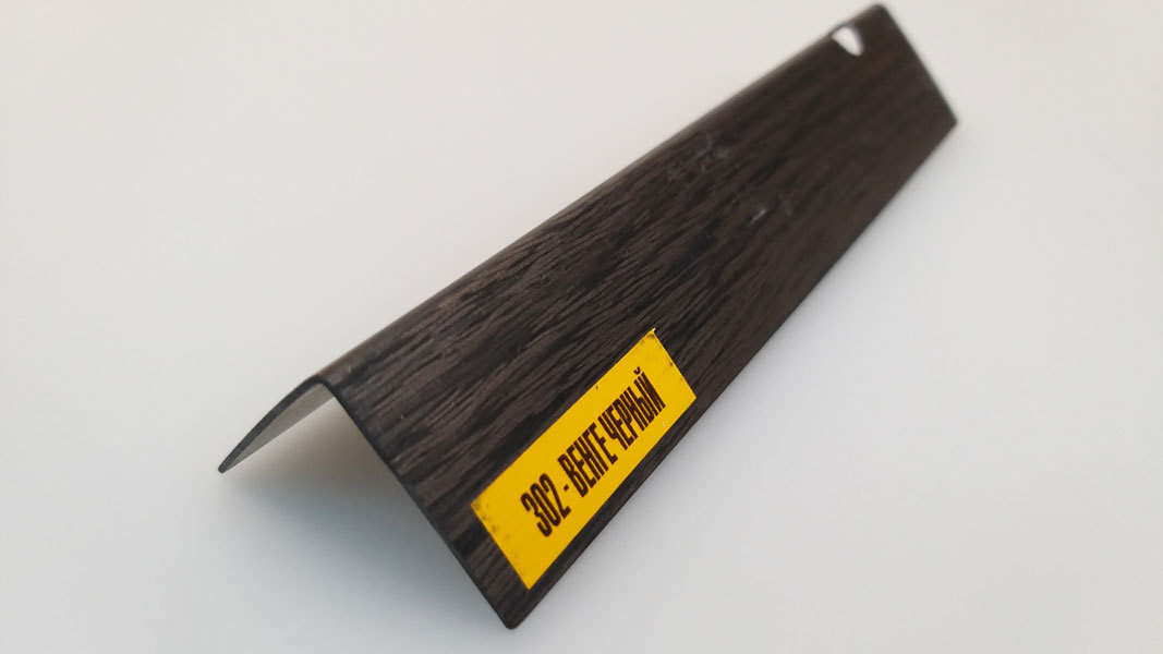 Ideal — Угол пластиковый Идеал 25х25х2700 мм. 302 Венге черный