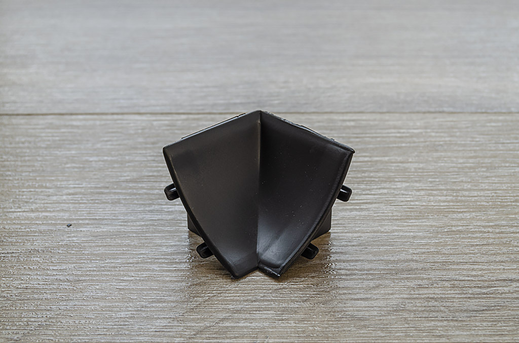 Ideal — Внутренний угол для столешницы Идеал черный 007