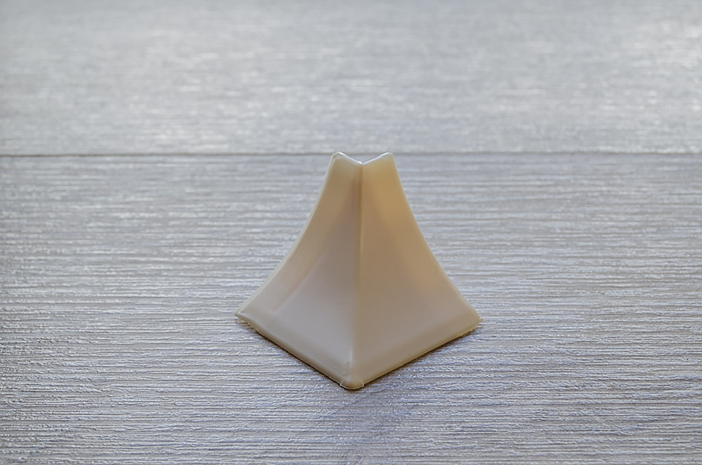 Ideal — Наружный угол для столешницы Идеал слоновая кость 008