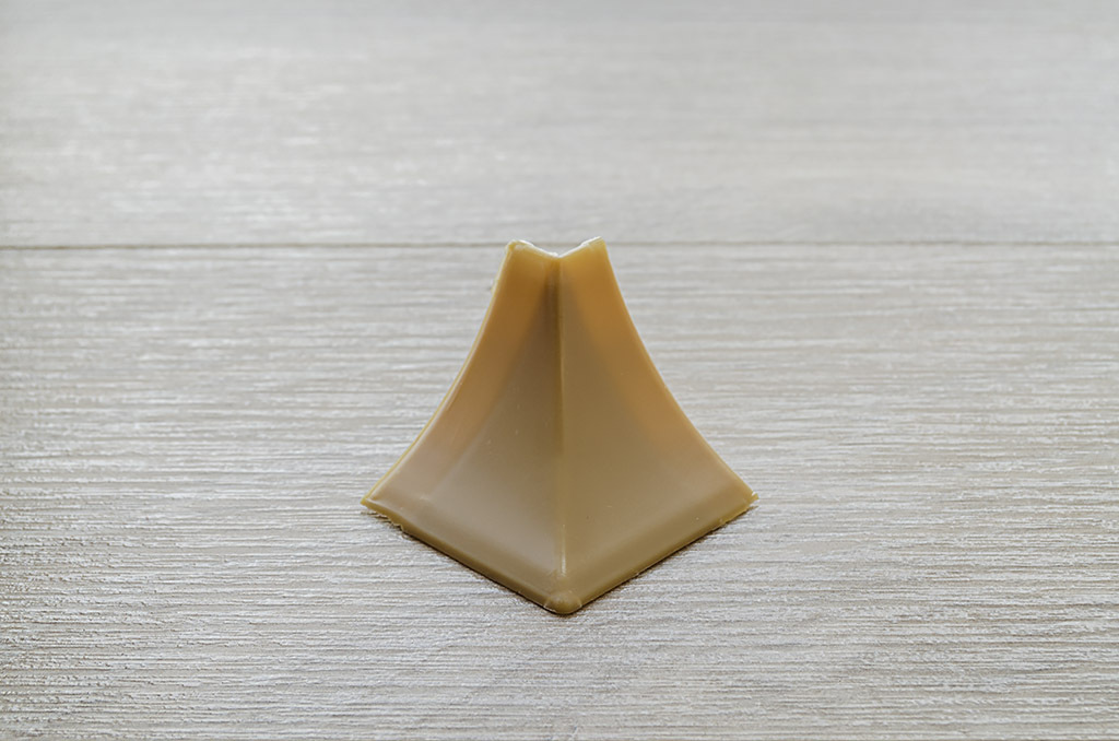 Ideal — Наружный угол для столешницы Идеал бежевый 012