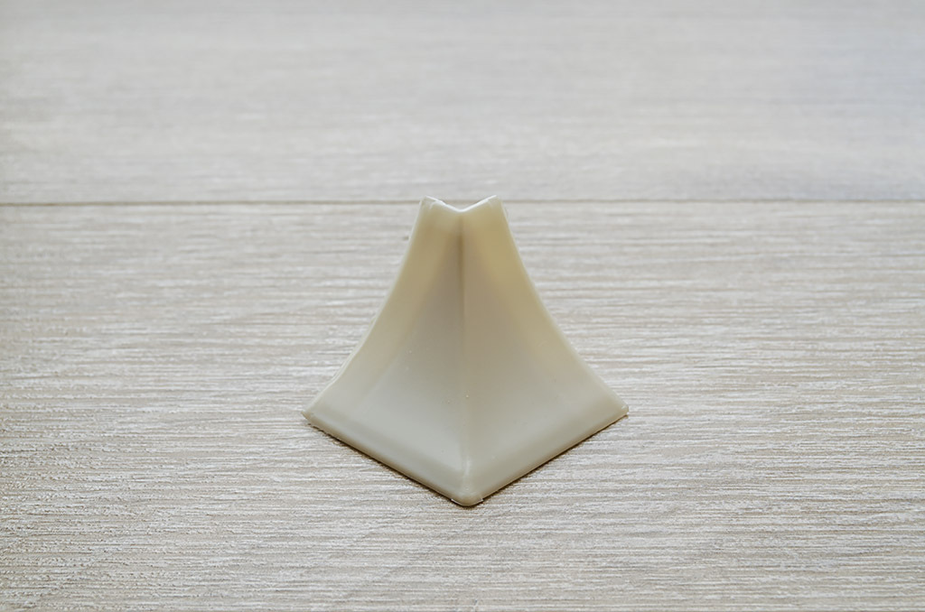 Ideal — Наружный угол для столешницы Идеал камешки светлые 172