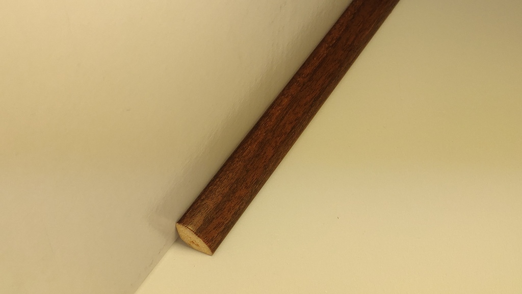 Ideal — Угол внутренний округлый вспененный ПВХ Идеал 14х14х2700 мм. 291 орех