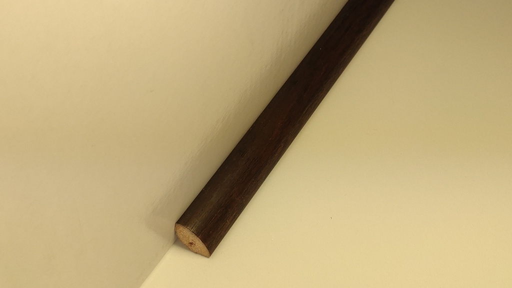 Ideal — Угол внутренний округлый вспененный ПВХ Идеал 14х14х2700 мм. 351 каштан