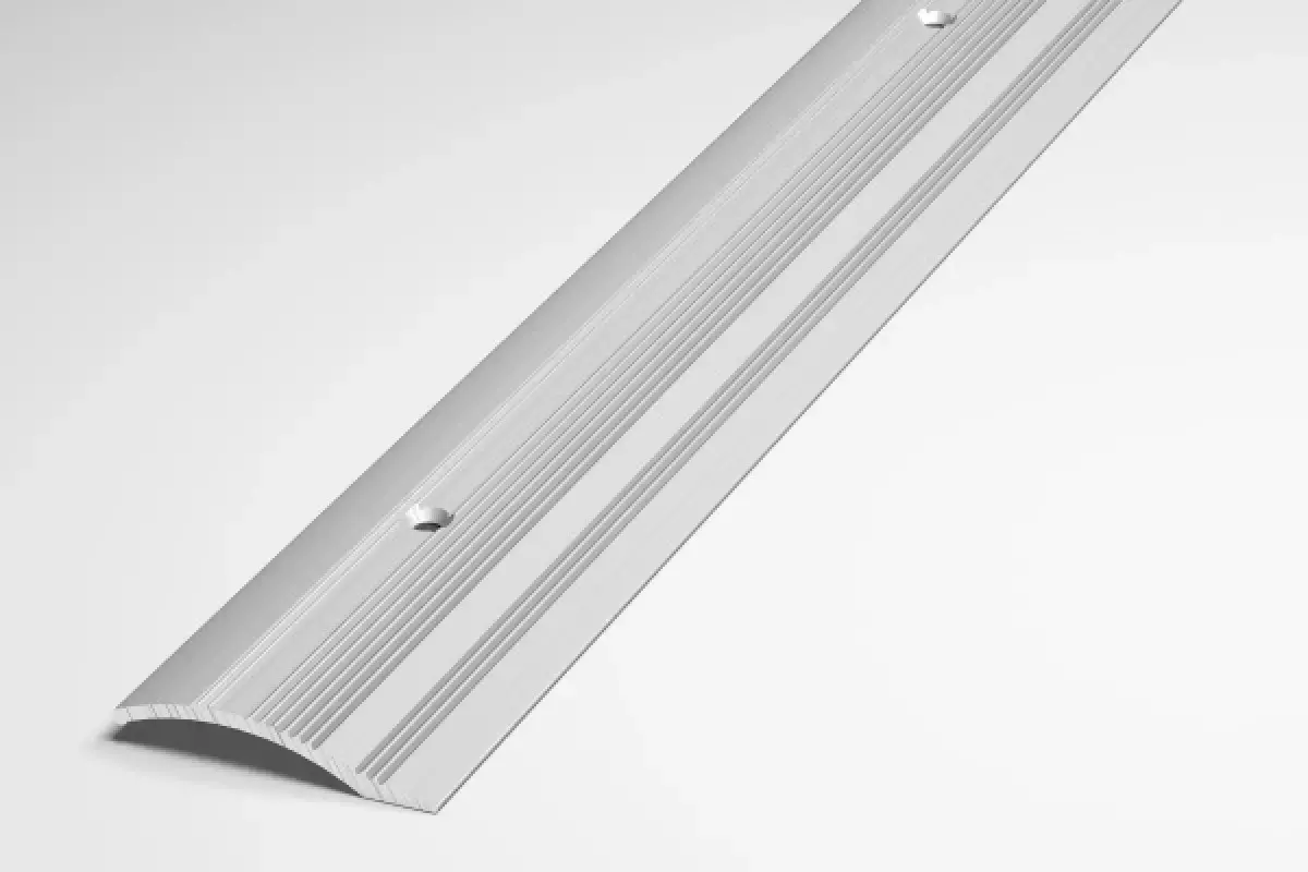 Ideal — Алюминиевый порог с перепадом высот от 0 до 12 мм. Серебро НЕ ширина 39,4 мм. длина 2700 мм.