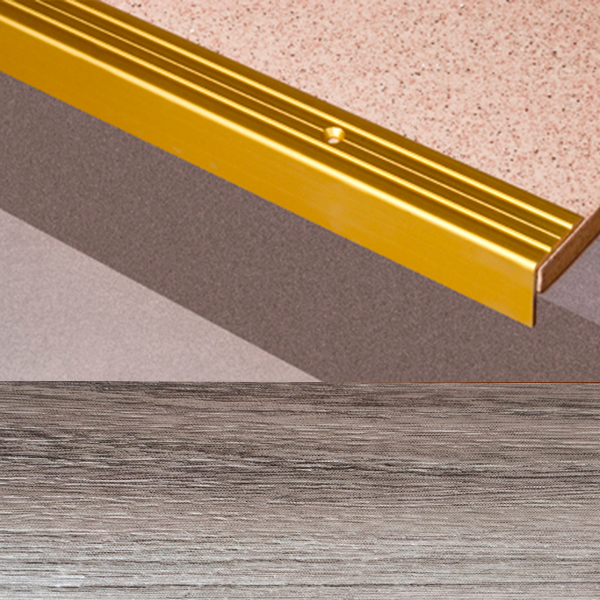 Ideal — Г-образный алюминиевый порог Дуб пепельный 24х20х900 мм. Пластал Д3 Л — Ideal, g obraznye alyuminievye porogi dlya pola