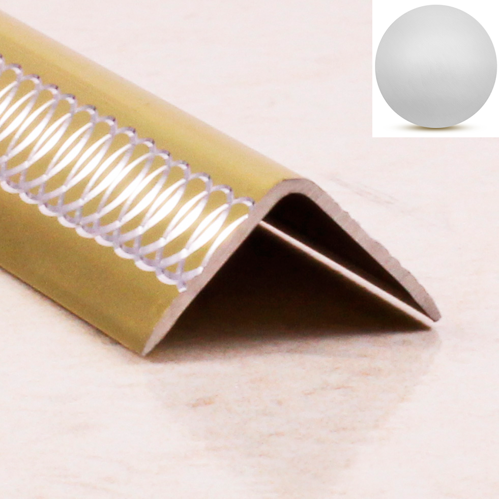 Ideal — Алюминиевый уголок наружный с гравировкой основа золото матовое 20х20х2700 мм. со скошенными краями