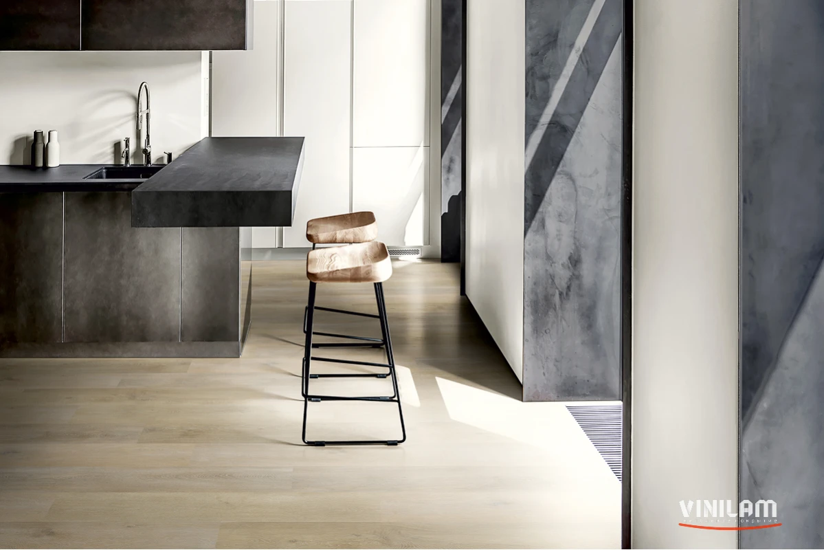 VINILAM Allure ISOCORE Wood — RX22233 Дуб Шамони