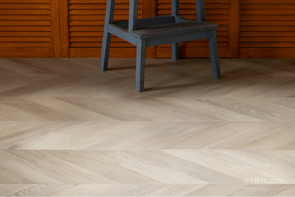 VINILAM PARQUET CHEVRON Glue — RI4445118CL4 Шеврон Сезар Glue